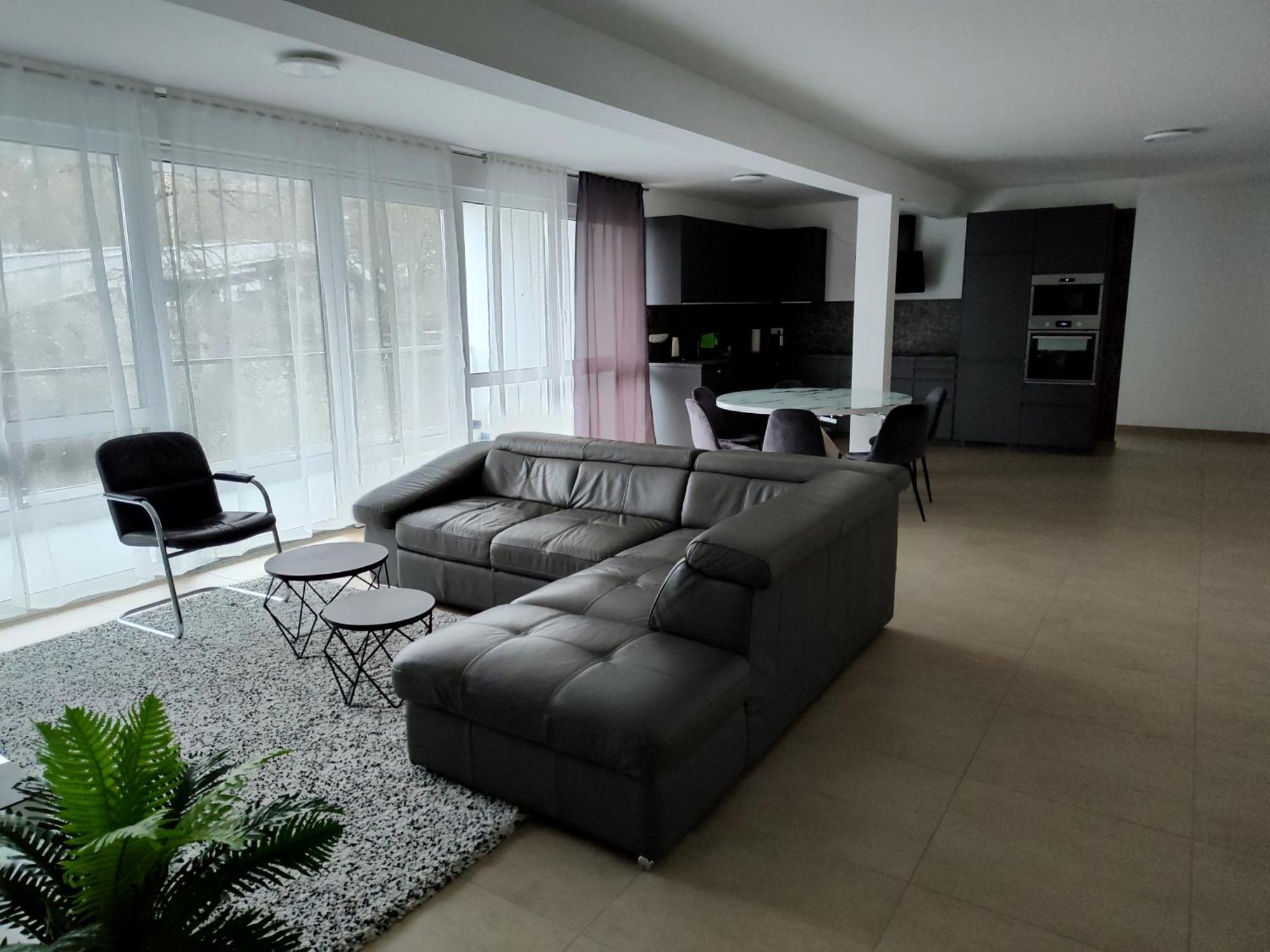 Hotel Valley Of Business Frankfurt-Airport - Grey Label Penthouse Hofheim am Taunus Exteriör bild